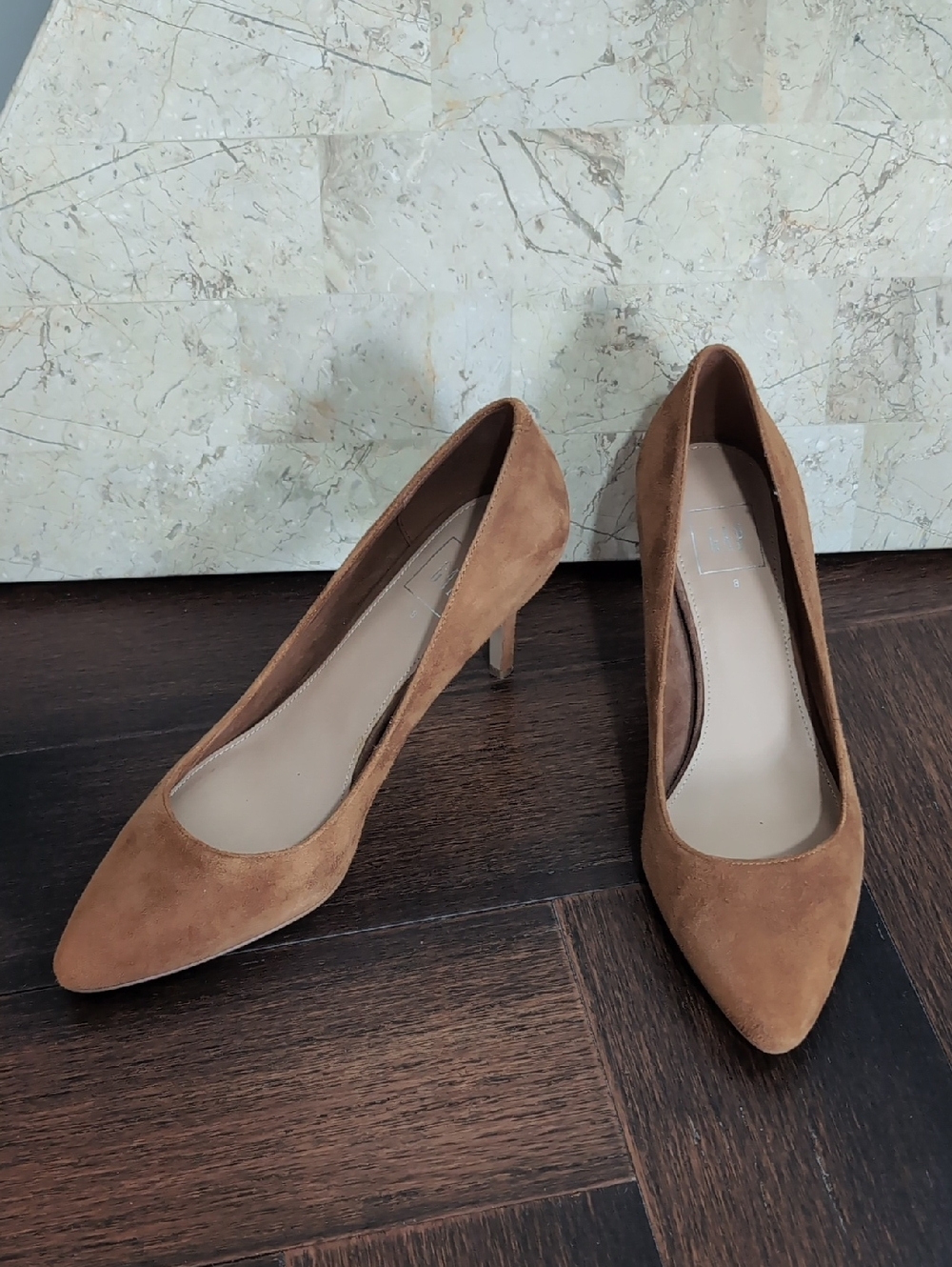 GAP Tan Pointed-Toe Suede Pumps